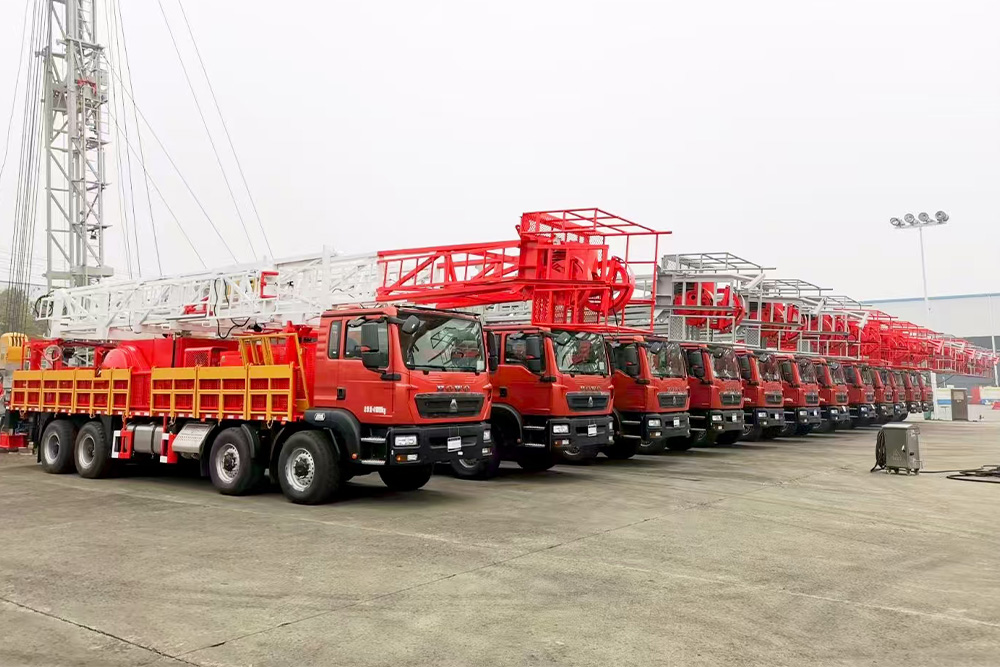 中石化修井機(jī)批量交車(chē)